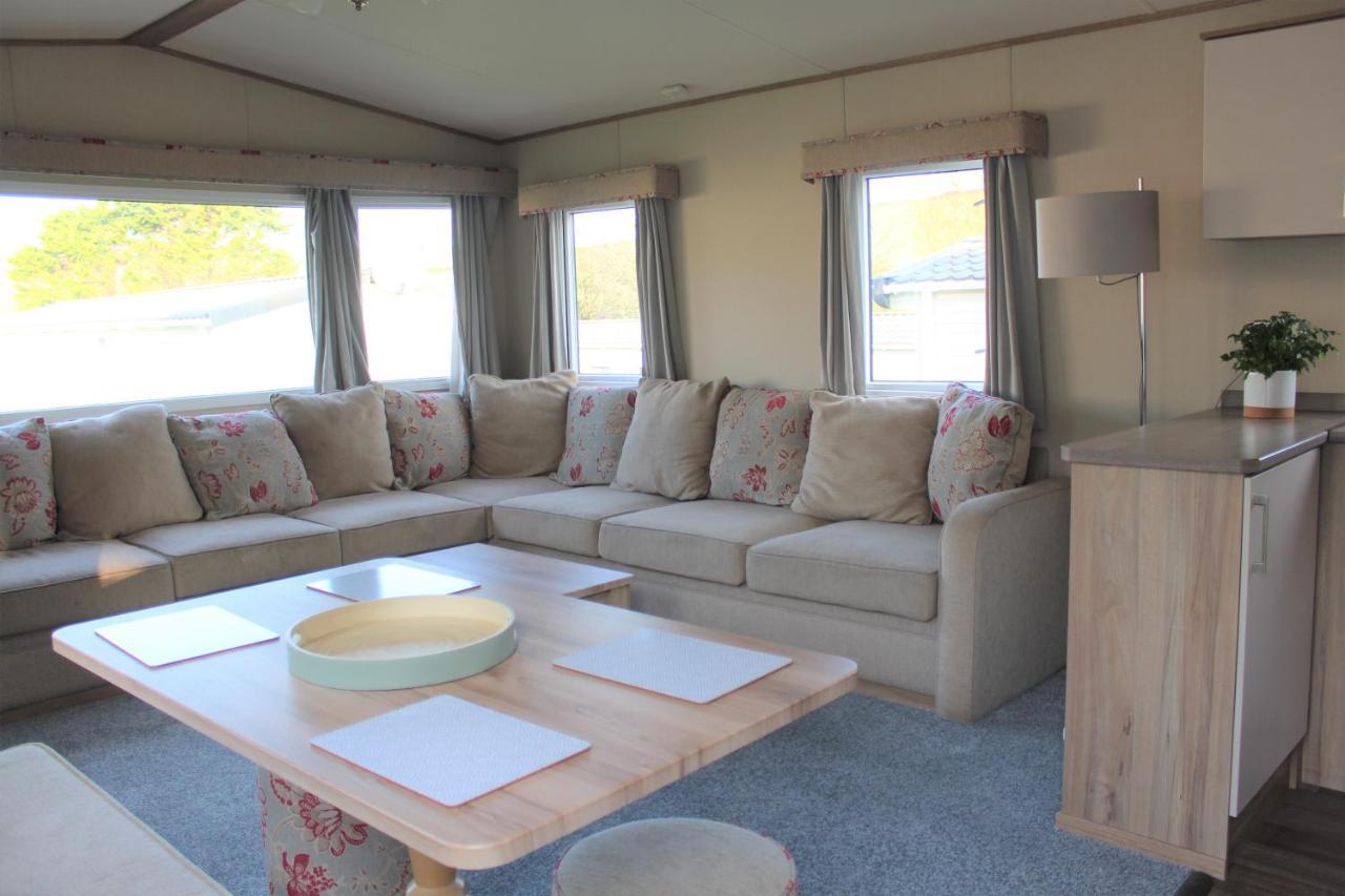 Newquay Bay Resort - Spacious - Sleeps 6 - Close To Porth Beach Exterior foto